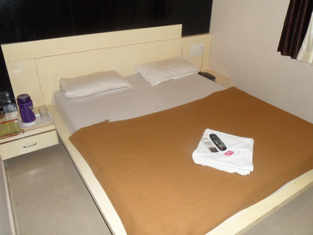 Hotel Canada Palace Watuwa Room photo